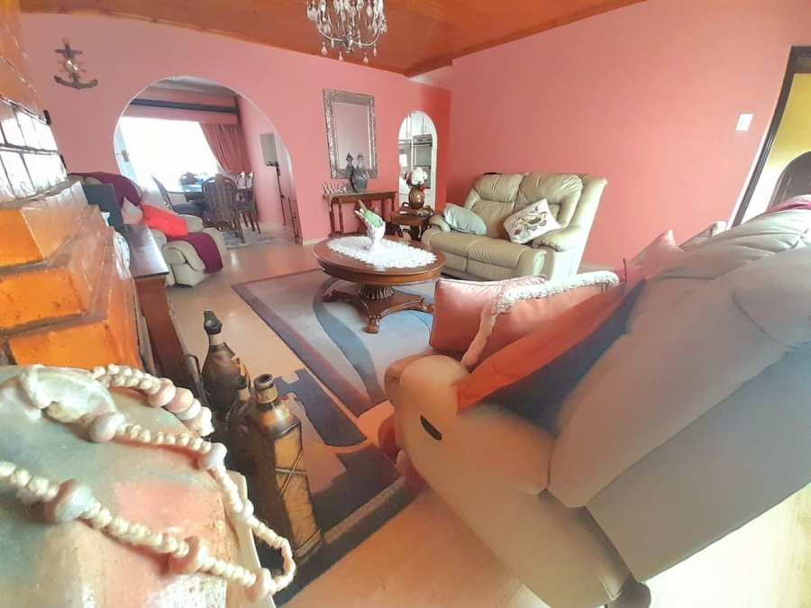 3 Bedroom Property for Sale in Mdantsane Nu 17 Eastern Cape